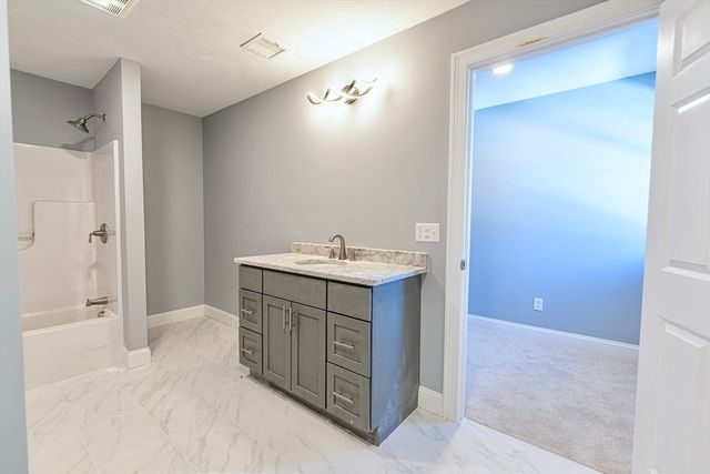 563 Whittenton St, Taunton, MA 02780