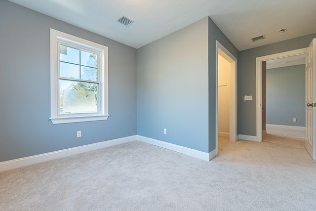 563 Whittenton St, Taunton, MA 02780