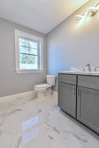 563 Whittenton St, Taunton, MA 02780