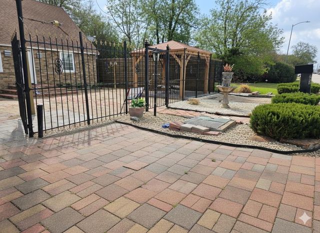 9954 Genard Road, Houston, TX 77041