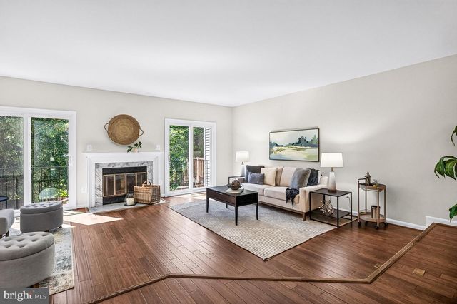 6433 ENGLISH IVY CT, Springfield, VA 22152