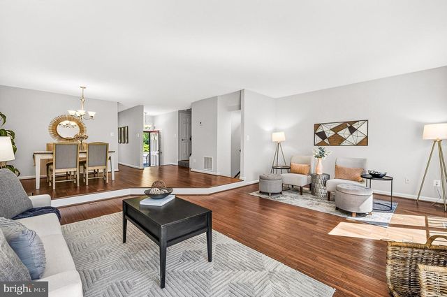6433 ENGLISH IVY CT, Springfield, VA 22152