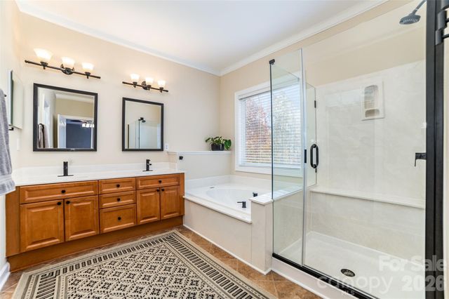 3308 Grandeur Road, Charlotte, NC 28269