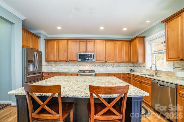 3308 Grandeur Road, Charlotte, NC 28269