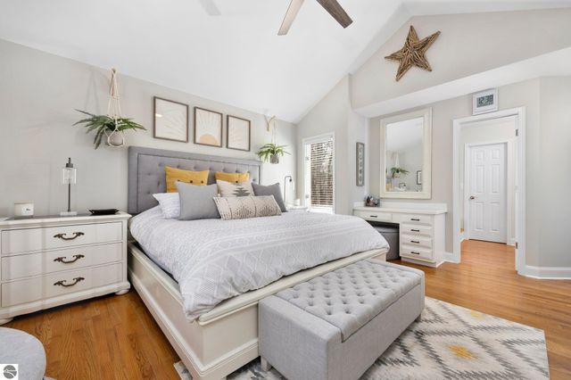 2174 Cuyahoga Court, Traverse City, MI 49686