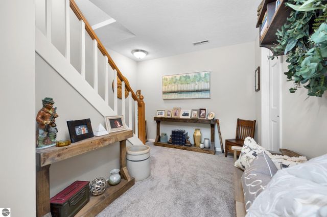 2174 Cuyahoga Court, Traverse City, MI 49686