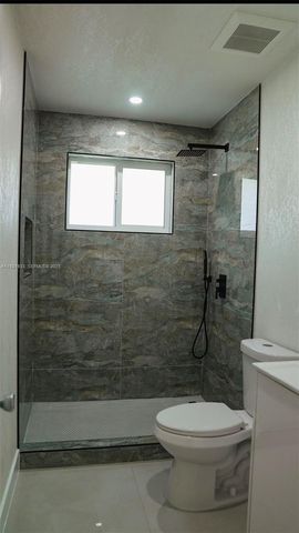 973 NW 8th St, Homestead, FL 33030