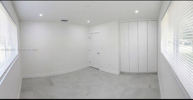 973 NW 8th St, Homestead, FL 33030