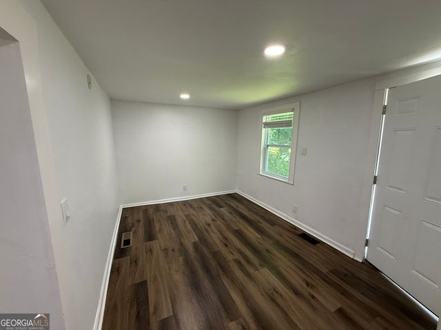 2523 Hood Avenue NW, Atlanta, GA 30318