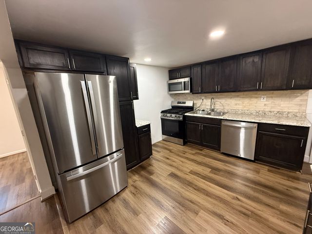 2523 Hood Avenue NW, Atlanta, GA 30318
