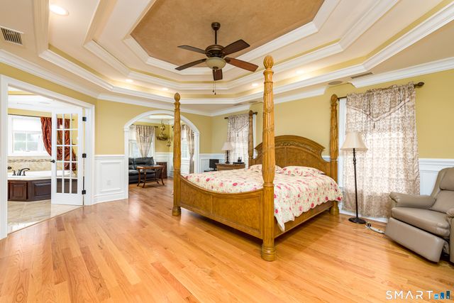 6 Congress Drive, Cromwell, CT 06416