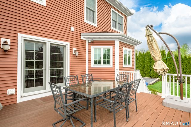 6 Congress Drive, Cromwell, CT 06416