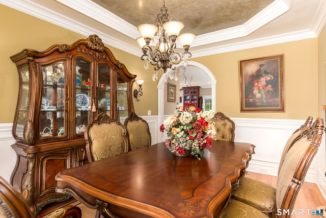 6 Congress Drive, Cromwell, CT 06416