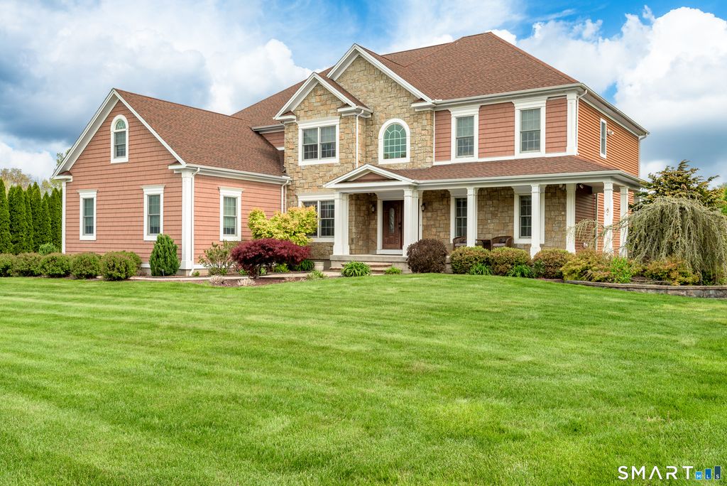 6 Congress Drive, Cromwell, CT 06416