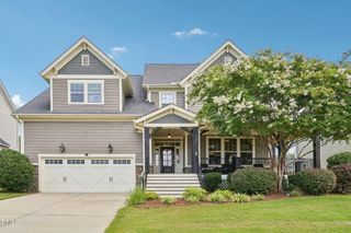 129 Pointe Park Circle, Holly Springs, NC 27540