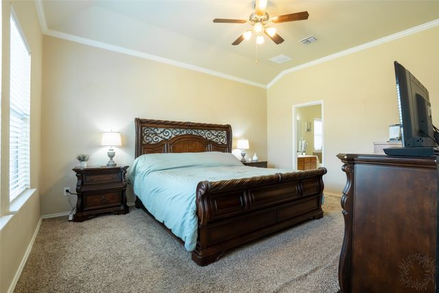 8805 Whirlwind Trail, Aubrey, TX 76227