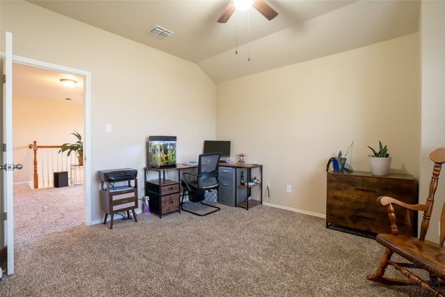 8805 Whirlwind Trail, Aubrey, TX 76227