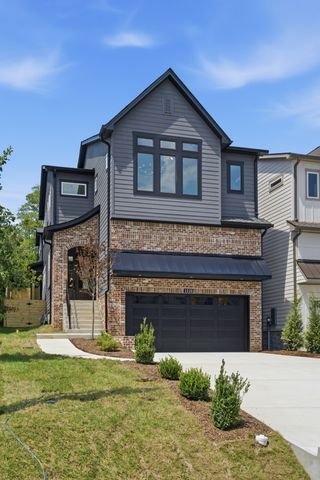 1520 Dugger Dr, Nashville, TN 37206