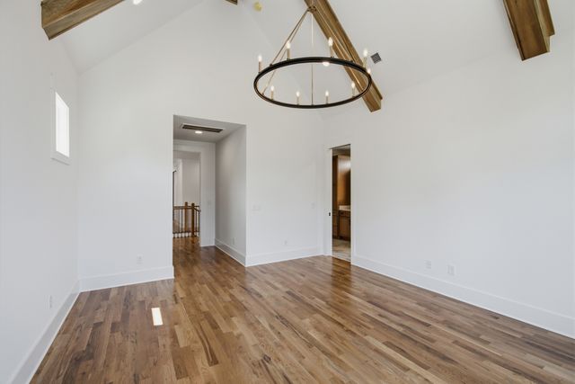 1520 Dugger Dr, Nashville, TN 37206