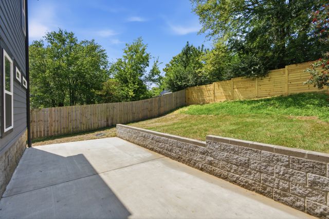 1520 Dugger Dr, Nashville, TN 37206
