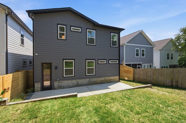 1520 Dugger Dr, Nashville, TN 37206