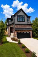 1520 Dugger Dr, Nashville, TN 37206