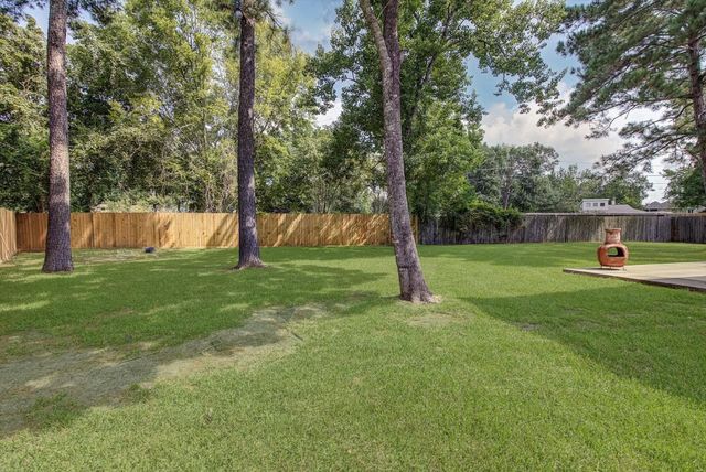 16919 Lacing Court, Crosby, TX 77532