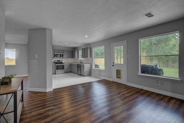 16919 Lacing Court, Crosby, TX 77532