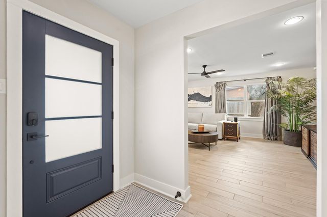 5009 Libbey Lane, Houston, TX 77092