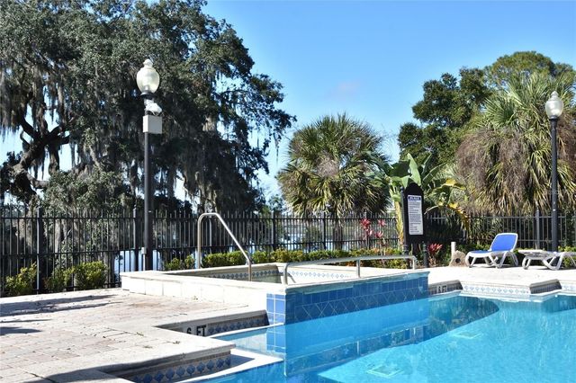 3396 PARKCHESTER SQUARE BOULEVARD 104, Orlando, FL 32835