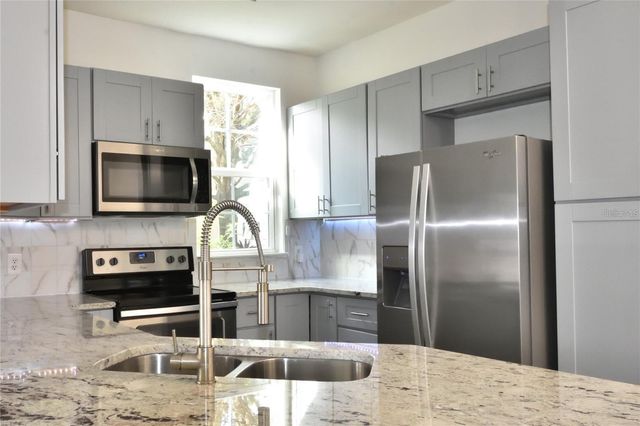 3396 PARKCHESTER SQUARE BOULEVARD 104, Orlando, FL 32835