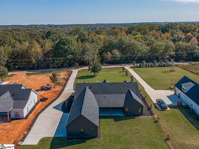 3392 Fairview Road, Fountain Inn, SC 29644