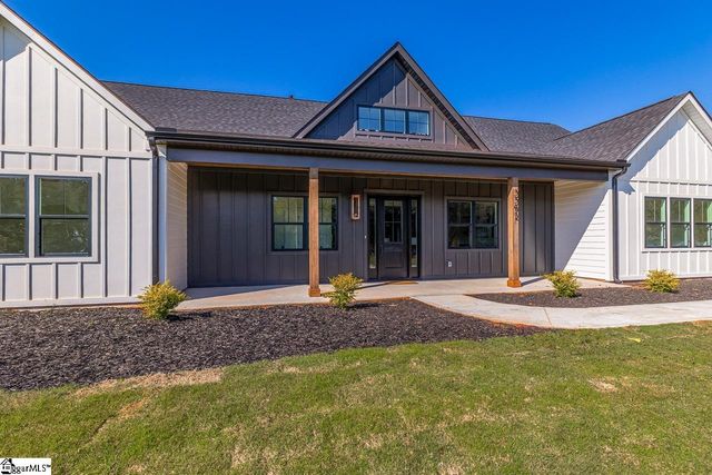 3392 Fairview Road, Fountain Inn, SC 29644