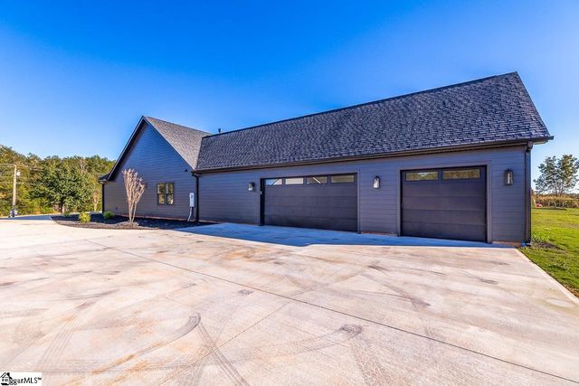 3392 Fairview Road, Fountain Inn, SC 29644