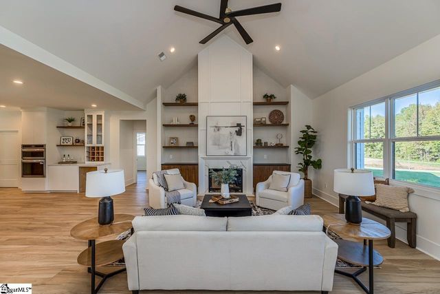 3392 Fairview Road, Fountain Inn, SC 29644
