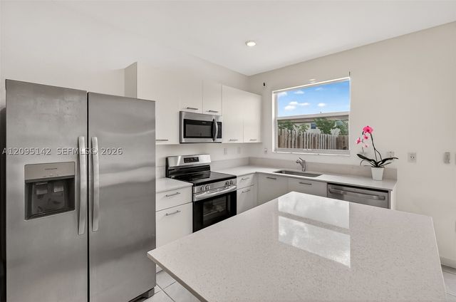 12221 NW 24th Pl, Miami, FL 33167