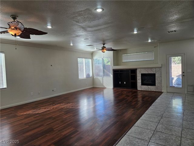 10134 Reflection Brook Avenue, Las Vegas, NV 89148