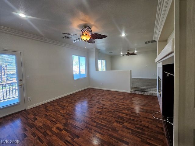 10134 Reflection Brook Avenue, Las Vegas, NV 89148