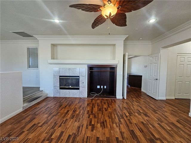 10134 Reflection Brook Avenue, Las Vegas, NV 89148