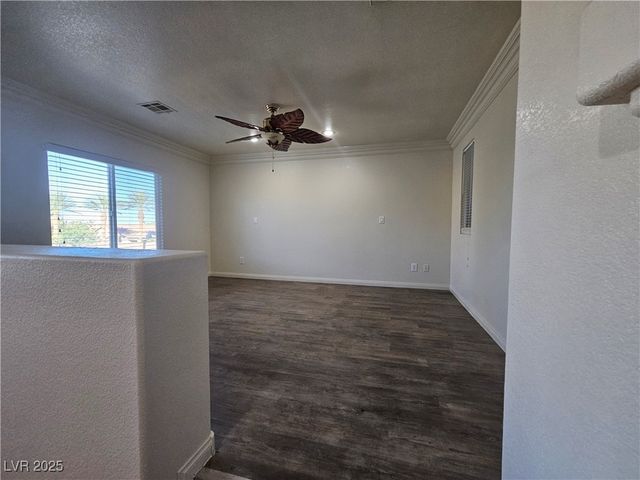 10134 Reflection Brook Avenue, Las Vegas, NV 89148