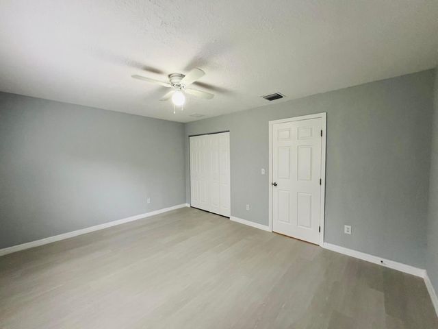 203 Southland Drive B, Fort Pierce, FL 34982