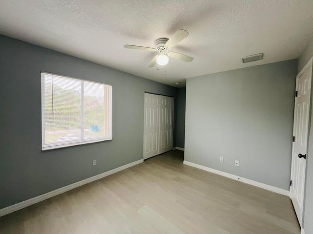 203 Southland Drive B, Fort Pierce, FL 34982