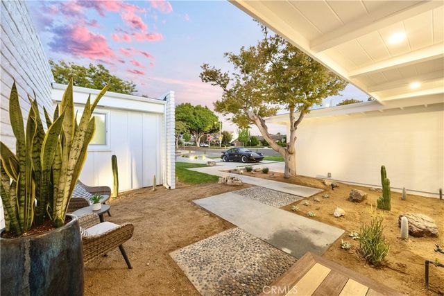 3391 Rossmoor Way, Rossmoor, CA 90720