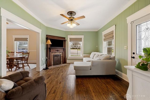 618 W Jefferson Street, New Carlisle, OH 45344