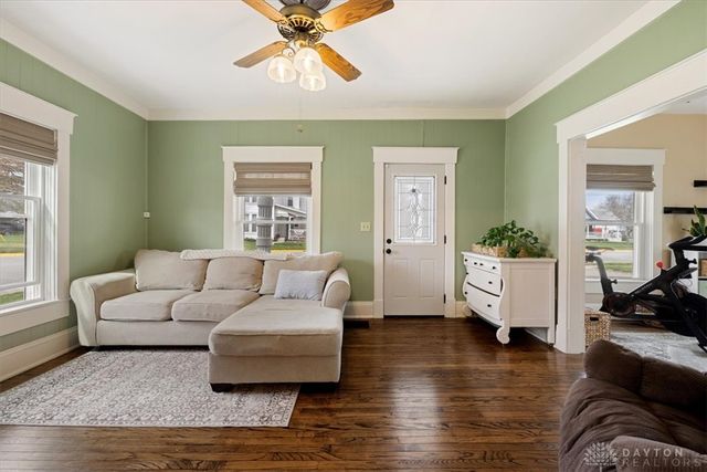 618 W Jefferson Street, New Carlisle, OH 45344