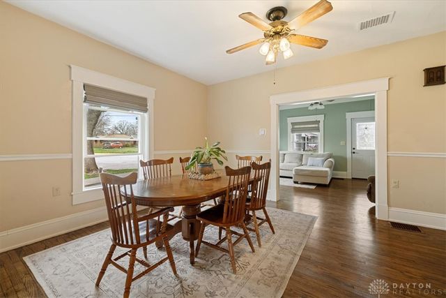 618 W Jefferson Street, New Carlisle, OH 45344