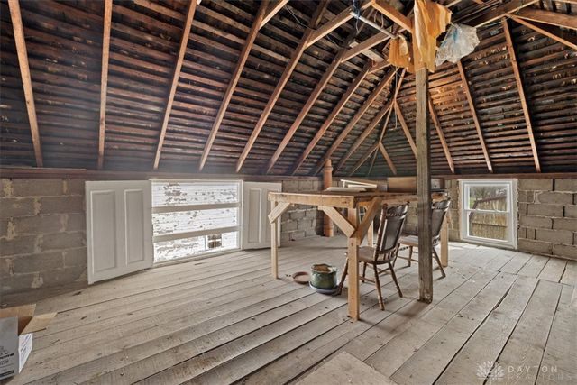 618 W Jefferson Street, New Carlisle, OH 45344