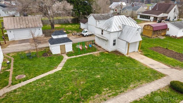 618 W Jefferson Street, New Carlisle, OH 45344