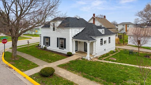 618 W Jefferson Street, New Carlisle, OH 45344