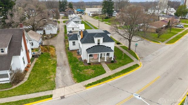 618 W Jefferson Street, New Carlisle, OH 45344